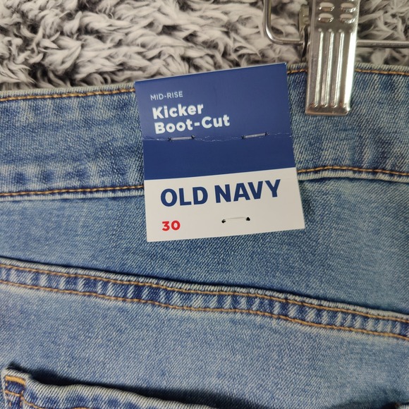 Old Navy Womens Plus Size 30 50x31 Mid-Rise Kicker Boot Cut Jeans Light Wash NEW - Picture 9 of 11